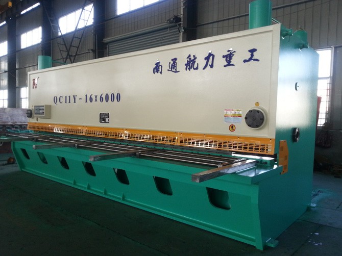 QC11Y-16X6000液壓閘式剪板機